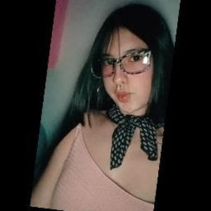 Meet your Posher, Alejandra